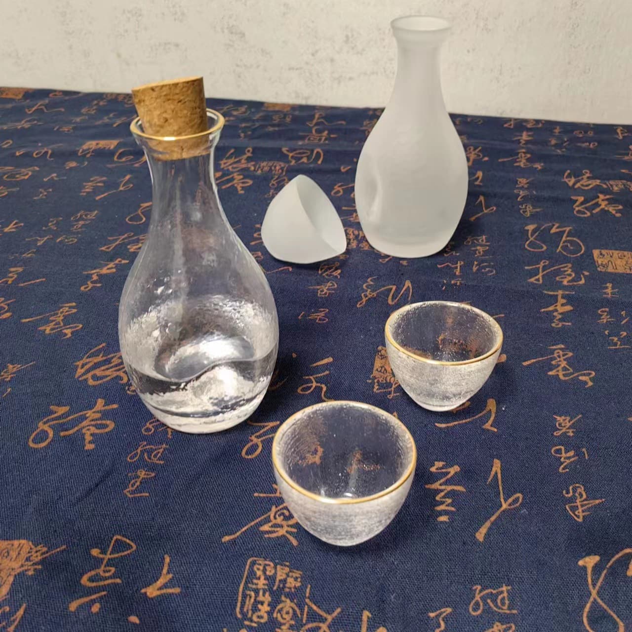 Japanese hammered glass sake jug wine set transparent wine glass iced plum wine fruit wine cup white wine cup rice wine small wine cup