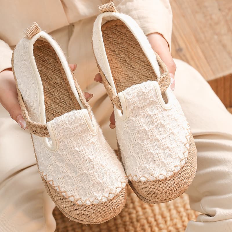 2026 New Xiaoxiangfeng Cotton and Linen Women's Cloth Shoes Shallow Mouth Old Beijing Cloth Shoes Wedge Heels Linen Shoes Wholesale