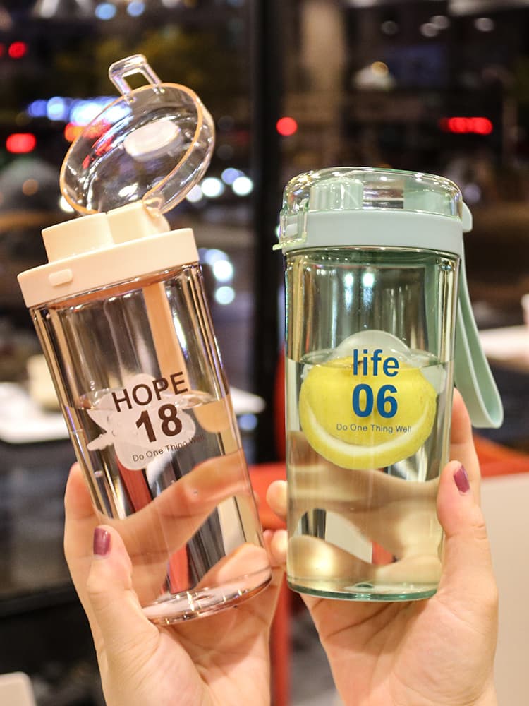 Suitable for Korean-style Fresh Water Bottle, Creative Fitness Shaker for Protein Powder, Student Summer Carry Cup Simple and Portable
