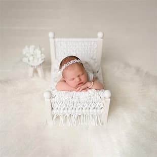 Newborn Photography Prop 100-Day Crib White Photography Prop Solid Wood Handmade Woven Prop