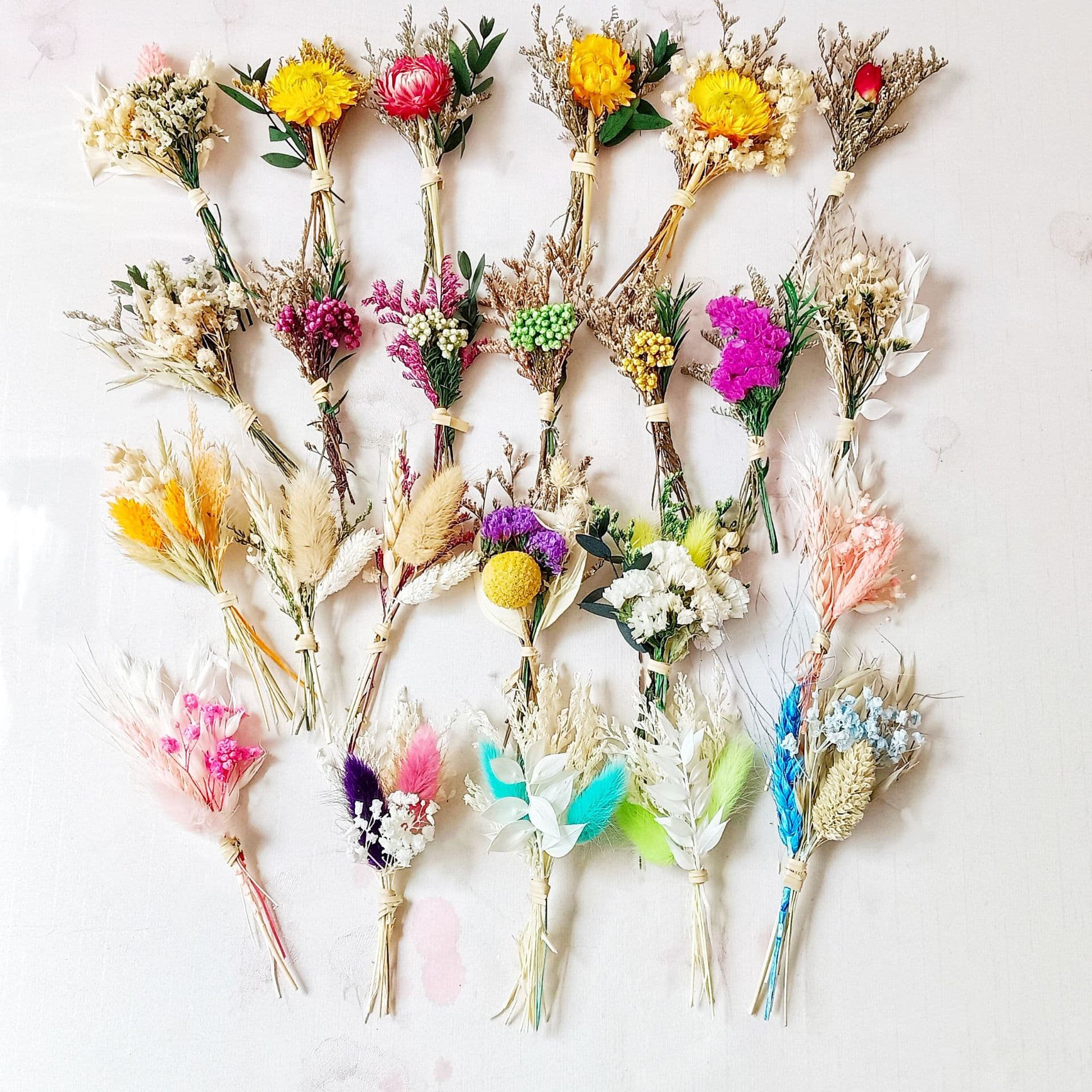 Amazon Cross-Border Dried Flowers Preserved Flowers Mini Bouquet Mini Corsage Gift Box with Finished Bouquet