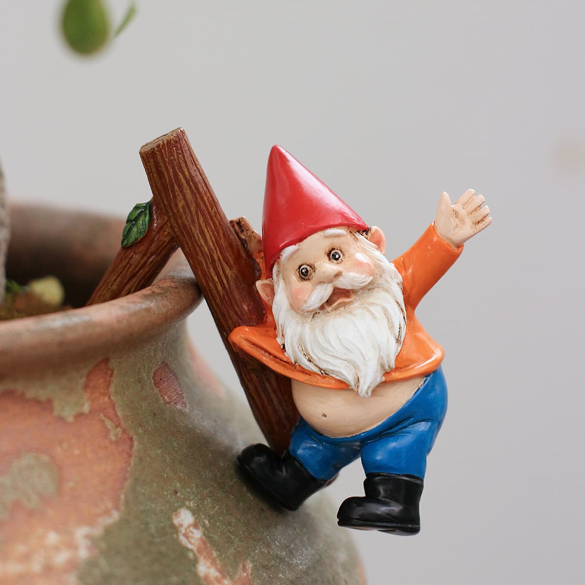 Cross-border spring and summer new product resin potbelly dwarf pendant outdoor courtyard flower pot balcony bonsai decorative resin pendant