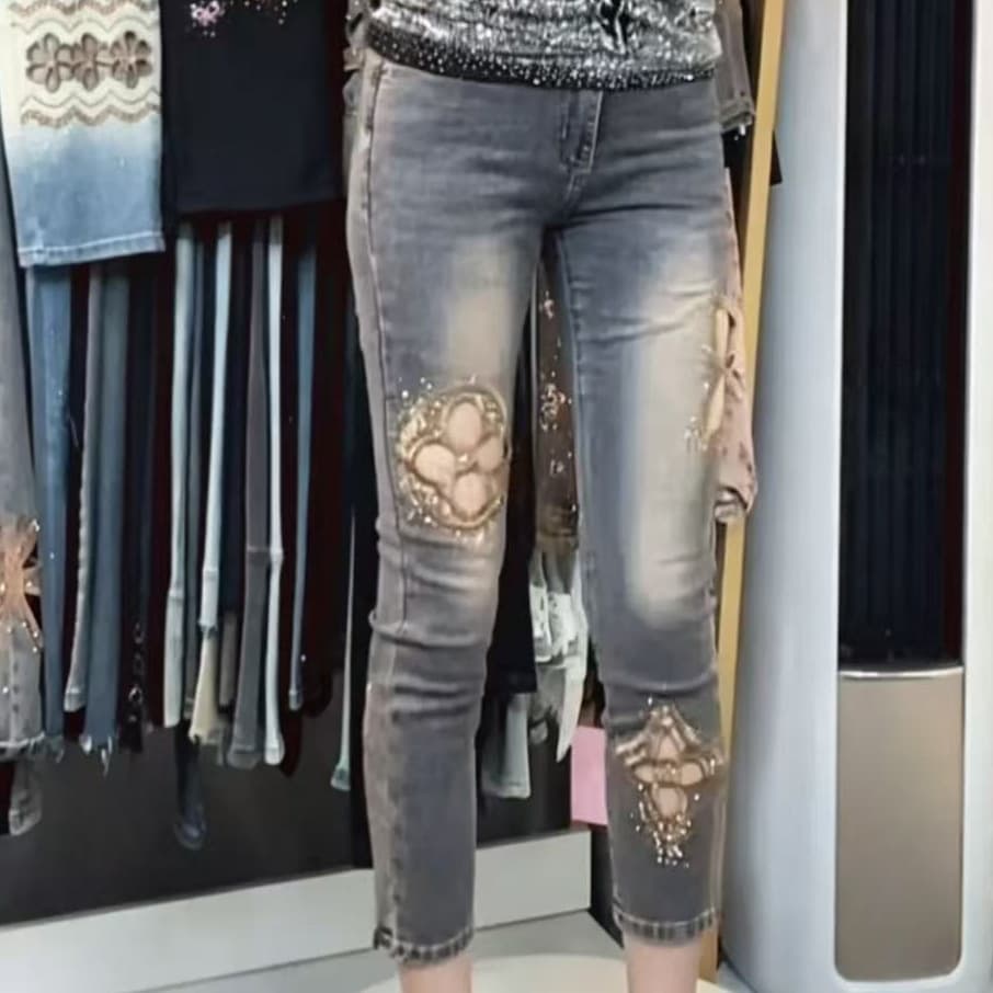Large size embroidered jeans women's summer thin high-waist straight pants 2026 new nine-point hollow hot diamond cigarette pants