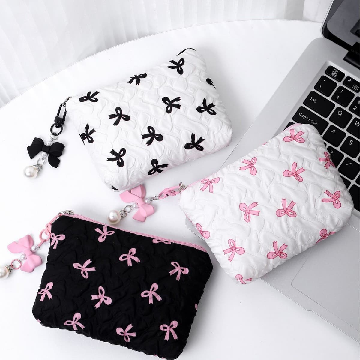 Bow cosmetic bag, large capacity, cute clutch bag, portable toiletry bag, coin purse, cosmetics storage bag