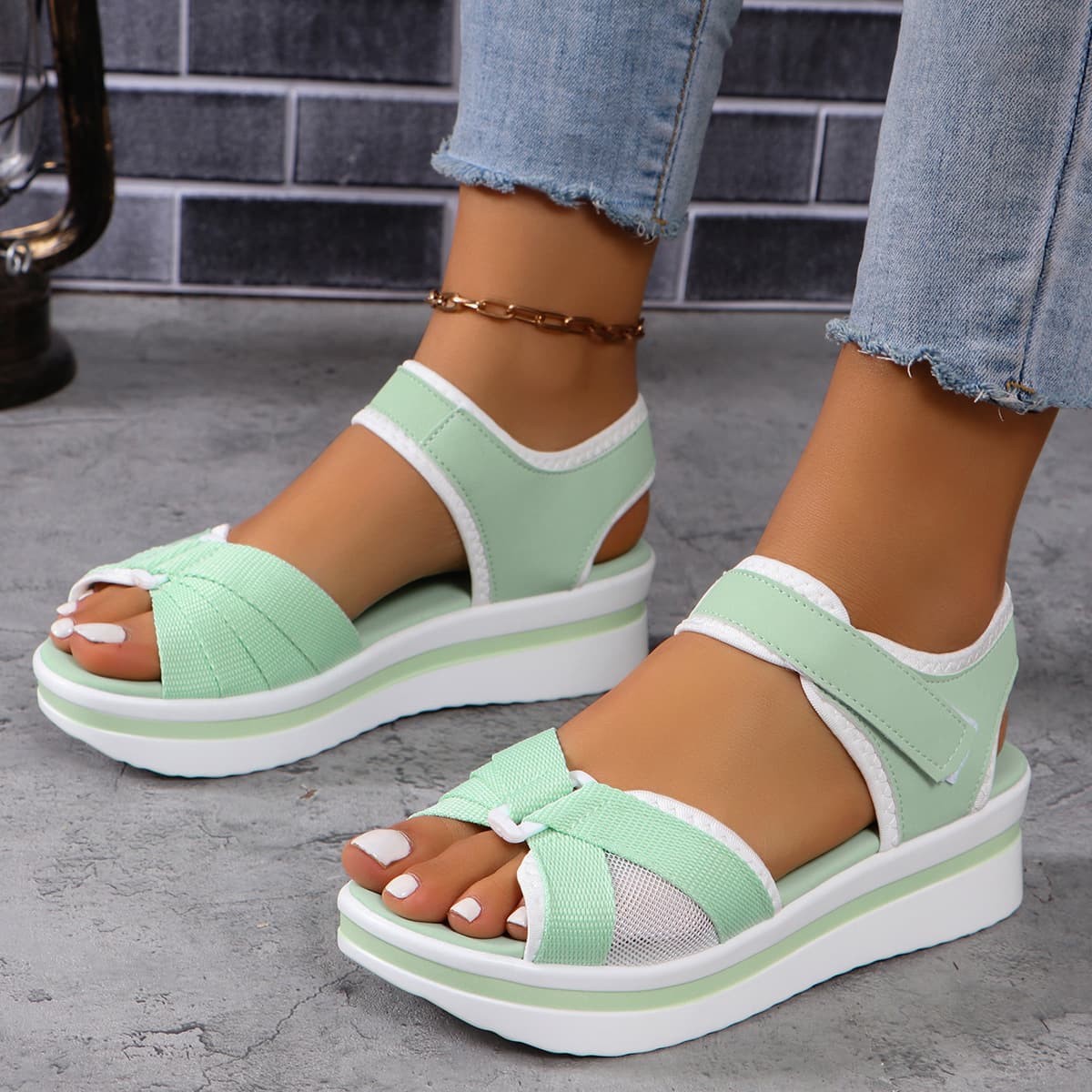 Plus Size Export New Sandals for Women European and American Large Size Thick Sole Color Matching Flats Velcro Daily Casual Beach Sandals