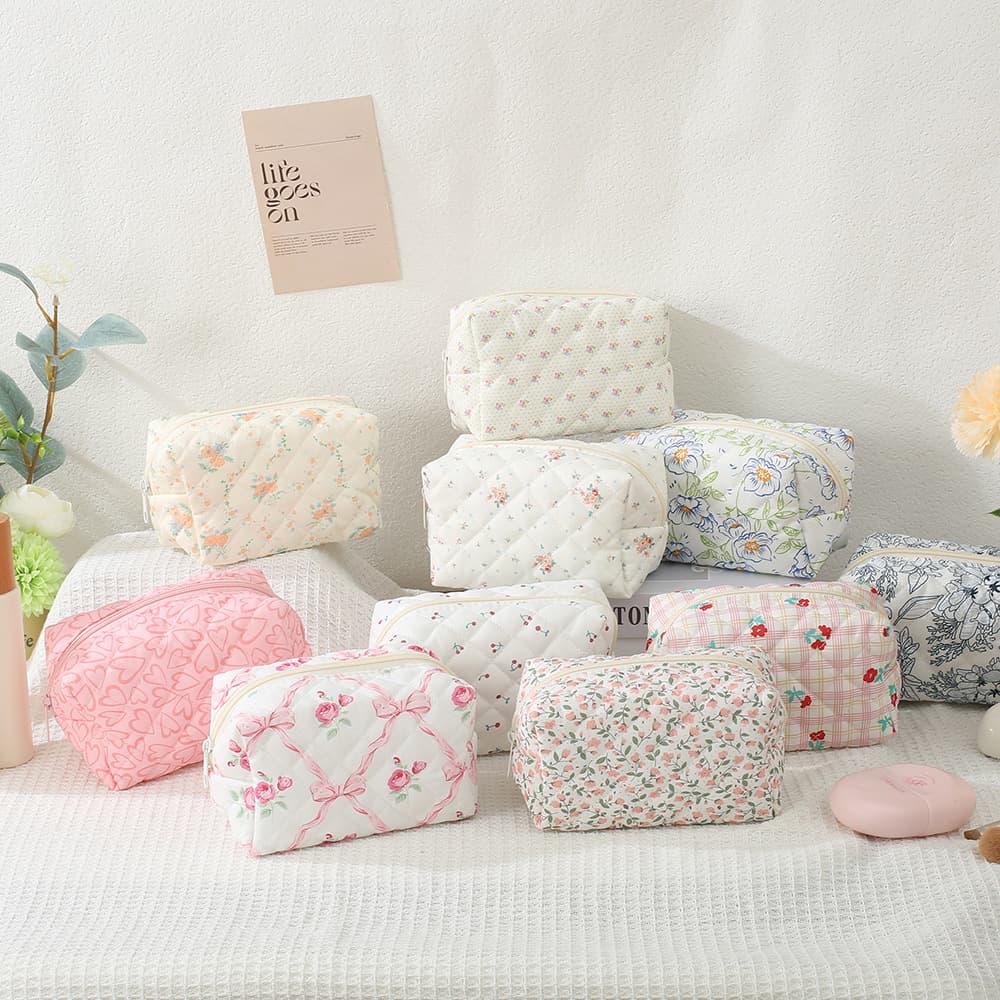 New cosmetic bag large capacity travel quilted skin care product wash bag lipstick floral storage bag ins girls pencil bag