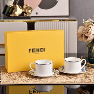 Cross-border Bone China Coffee Cup and Saucer Set, Light Luxury Pair Cup Gift Box, European-style Afternoon Tea Cup for Couples, Wholesale