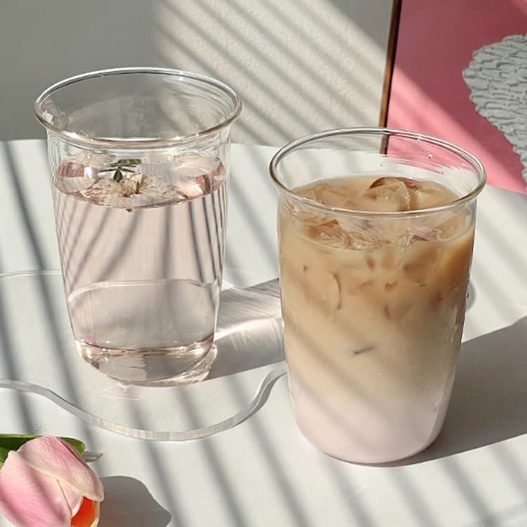 Wide-mouth glass coffee cup with hanging ears, American latte cup, tea cup, glass cup, solid color large cup, creative