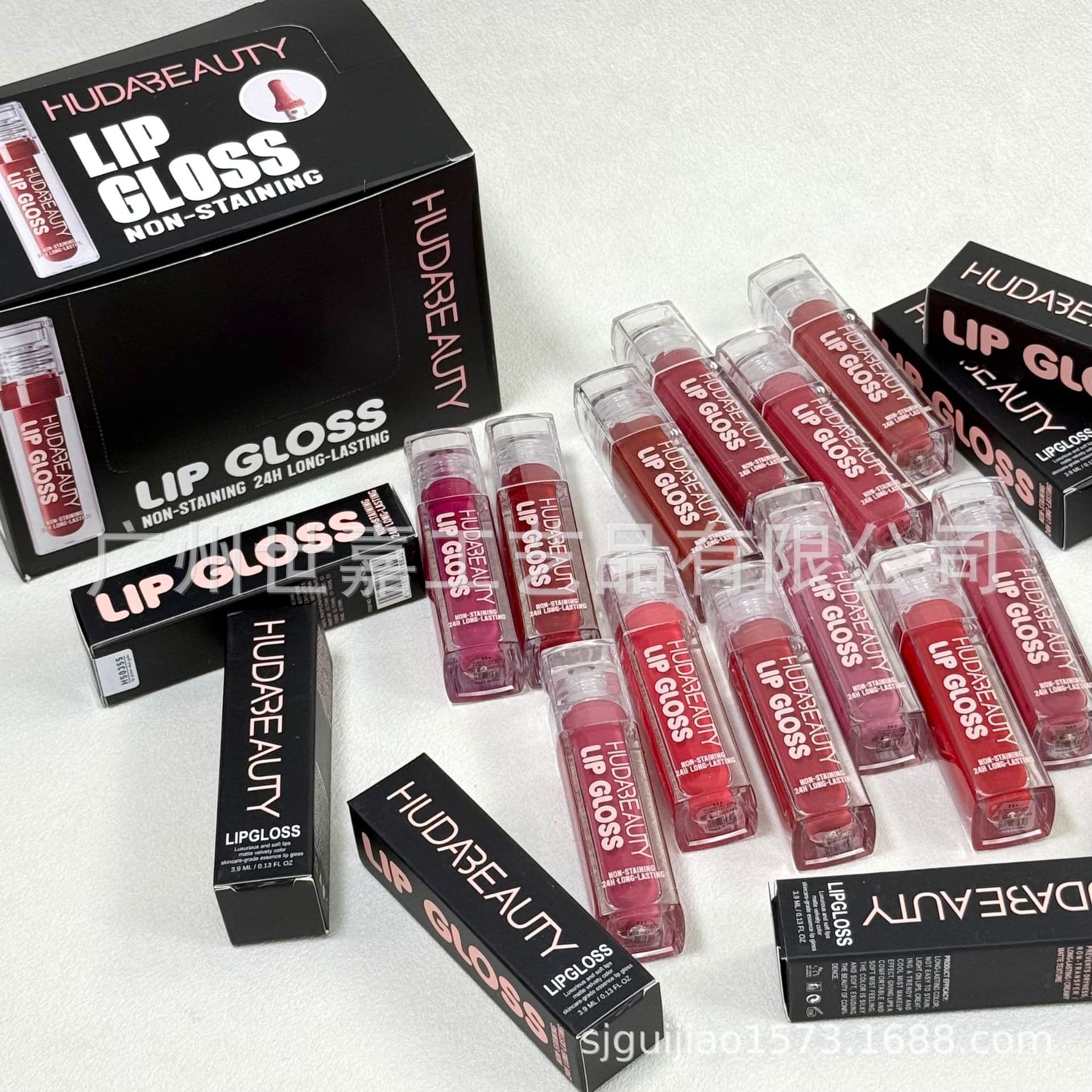 HUDA BEAUTY moisturizing lip gloss LIP GLOSS lip gloss lip glaze mirror 24h long lasting non-staining
