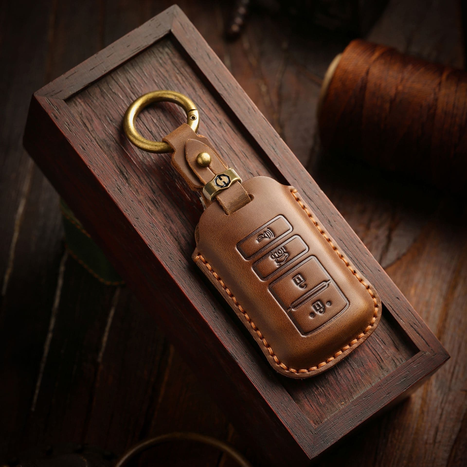Vintage Key Case for Kia K9 Genuine Leather Car Key Cover Handmade Cowhide Protective Shell Buckle