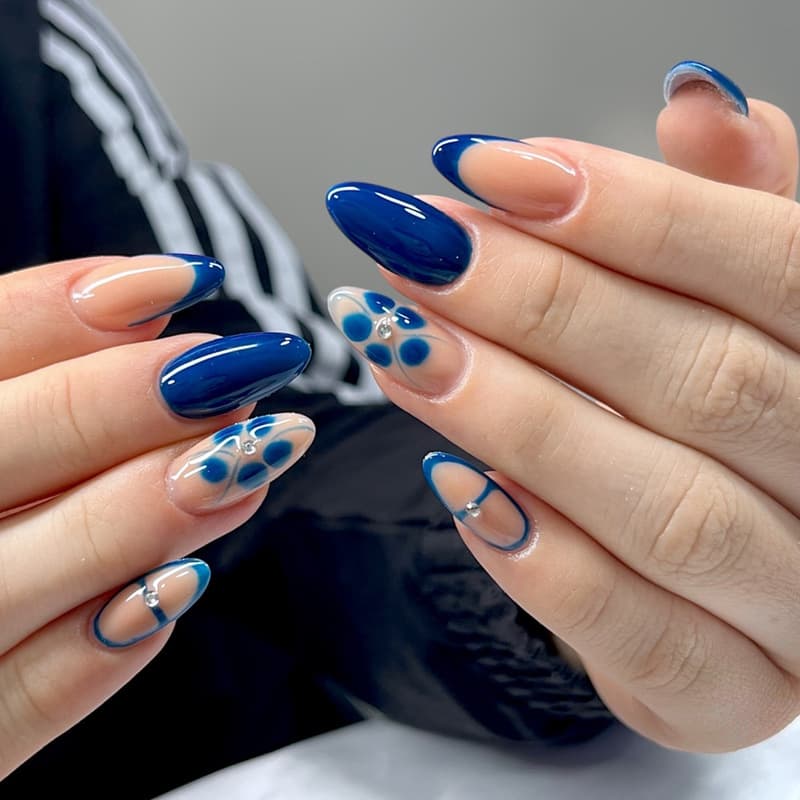 Best-selling Nail Stickers Press-On Nails Skin Tone Gradient Ins Viral Manicure Removable Fake Nails for Europe and America