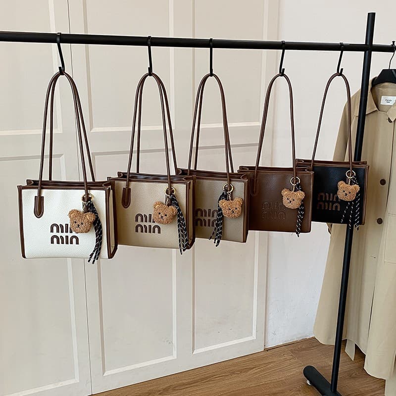 Cross-border PU Handbag for Women Large Capacity New Premium Korean Niche Shoulder Bag Work Commute Tote Bag