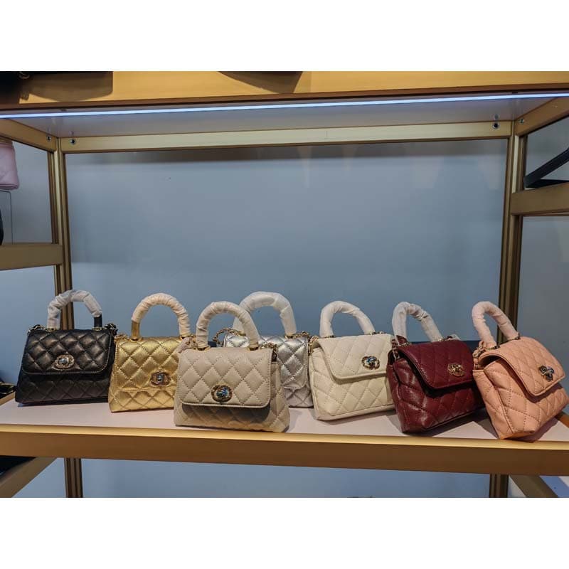 European and American Cross-Border New Style Chanel Hot-Selling Classic Bean-Shaped Bag with Double C Logo, Genuine Leather Chain Bag, Single Shoulder Crossbody Women's Bag