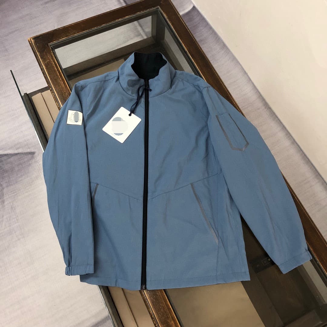 Correct version of European goods M's men's drawstring hooded tops sports age-reducing casual windbreaker jacket counter same style