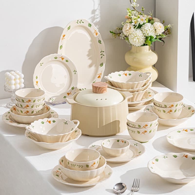 High-Looking Household Underglaze Color Dish Set, Simple Small Fresh Floral Ceramic Bowl, Plate, Soup Bowl, Ceramic Tableware