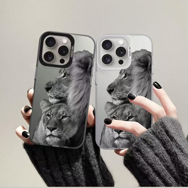 Two lions suitable for Apple 17 mobile phone case iPhone15 new 14/13/12ProMax trendy model 11ins