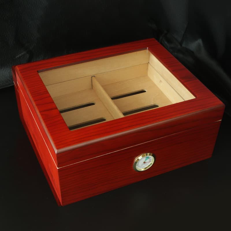 Large capacity double-layer cigar box made of cedar wood, with tray, specifically for Cuban cigars.