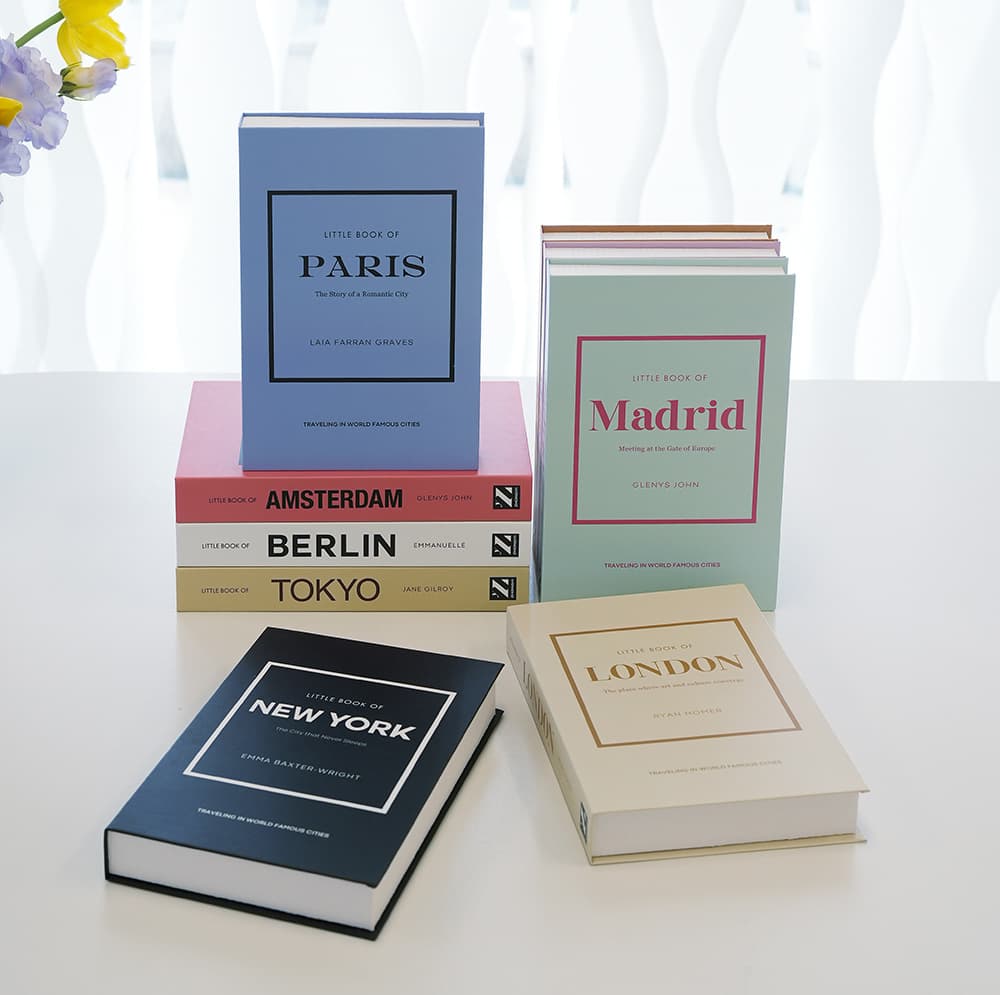 English fake book decorative book ornaments, colorful fashion city bookshelves, decorative items, simulated book props wholesale