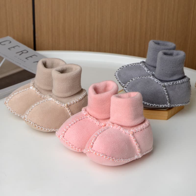 Baby toddler shoes soft sole winter 0-1 years old warm and breathable imitation sheepskin all-in-one baby shoes floor socks indoor shoes 6