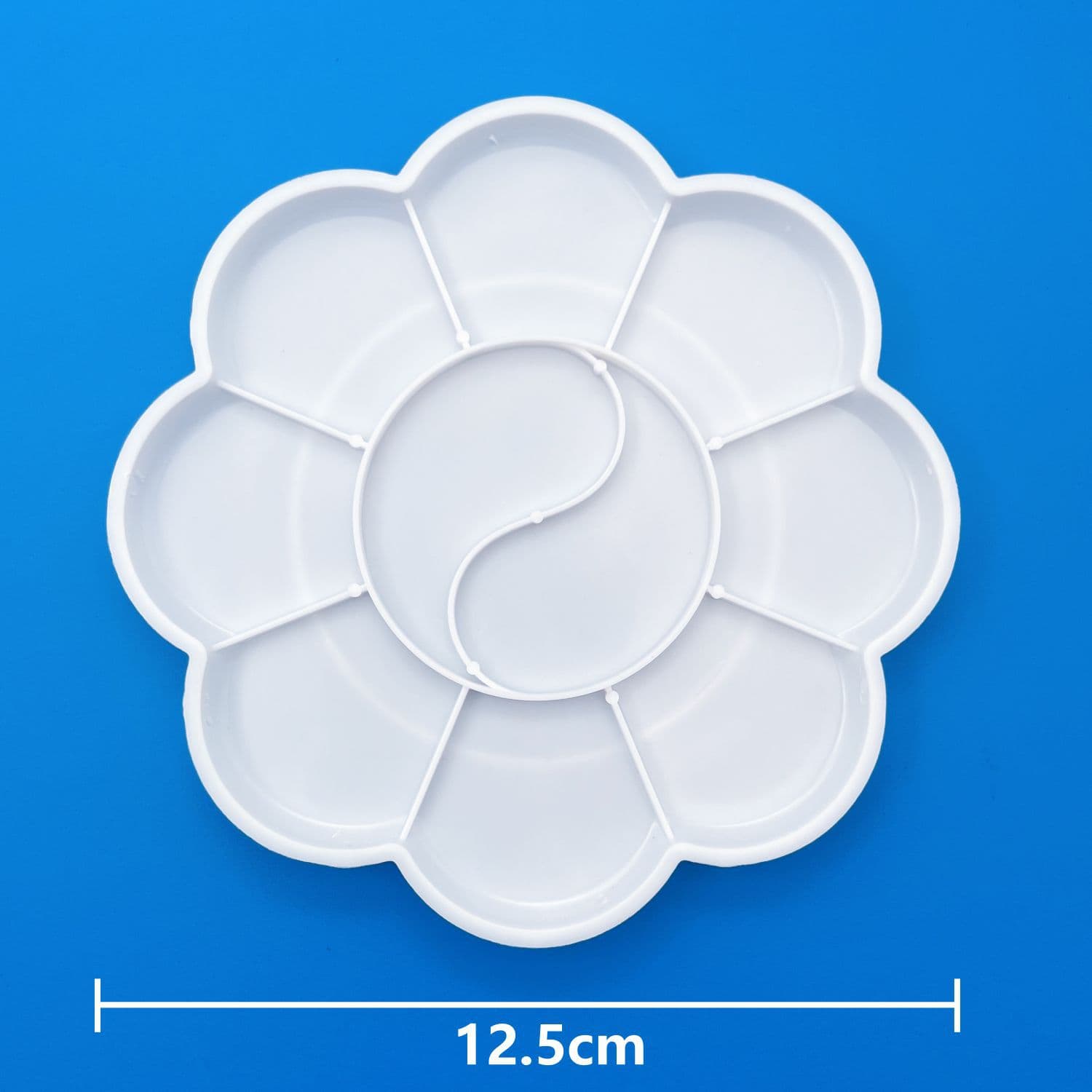 Medium Plum Blossom Palette Plastic 12.5cm, Gouache Acrylic Paint Mixing Dish, Factory Direct Supply