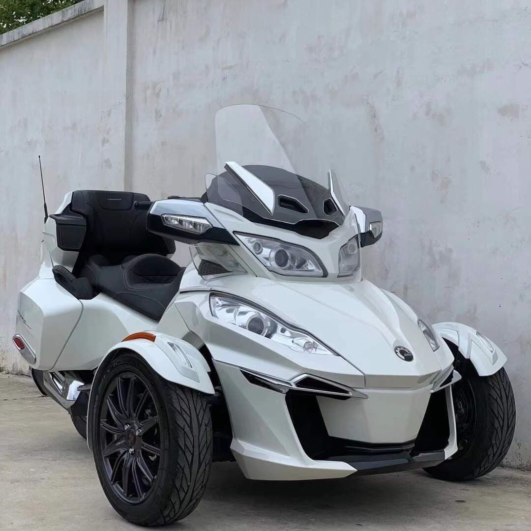 Imported Bombardier Reverse Trike F3 Four-Cylinder 250cc Off-Road Sand Buggy Large Scooter Long-Distance Cruiser Motorcycle