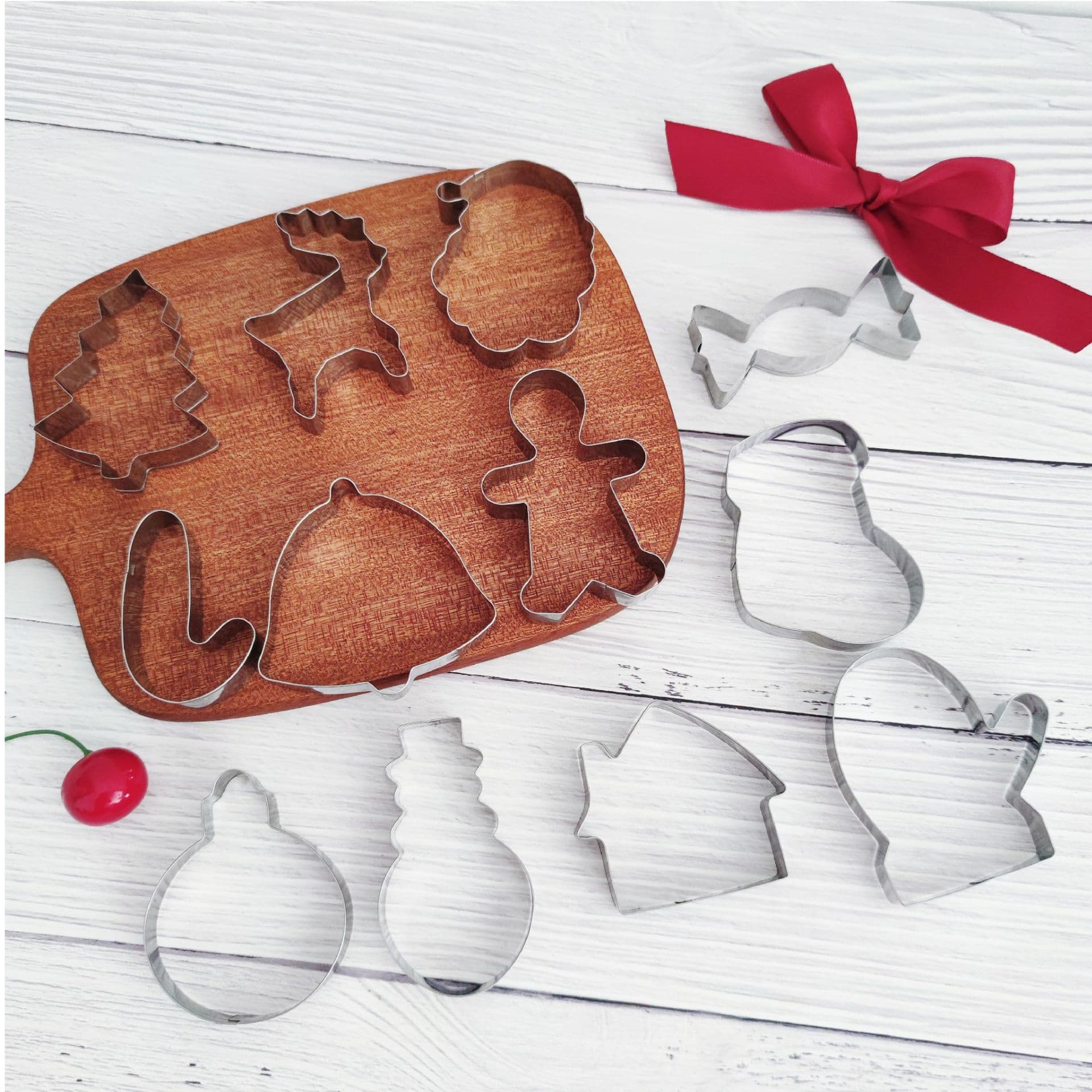 Christmas Biscuit Mold 12-Piece Set Cake Baking Cookie Fondant Making Gingerbread Man Mold Manufacturer Wholesale