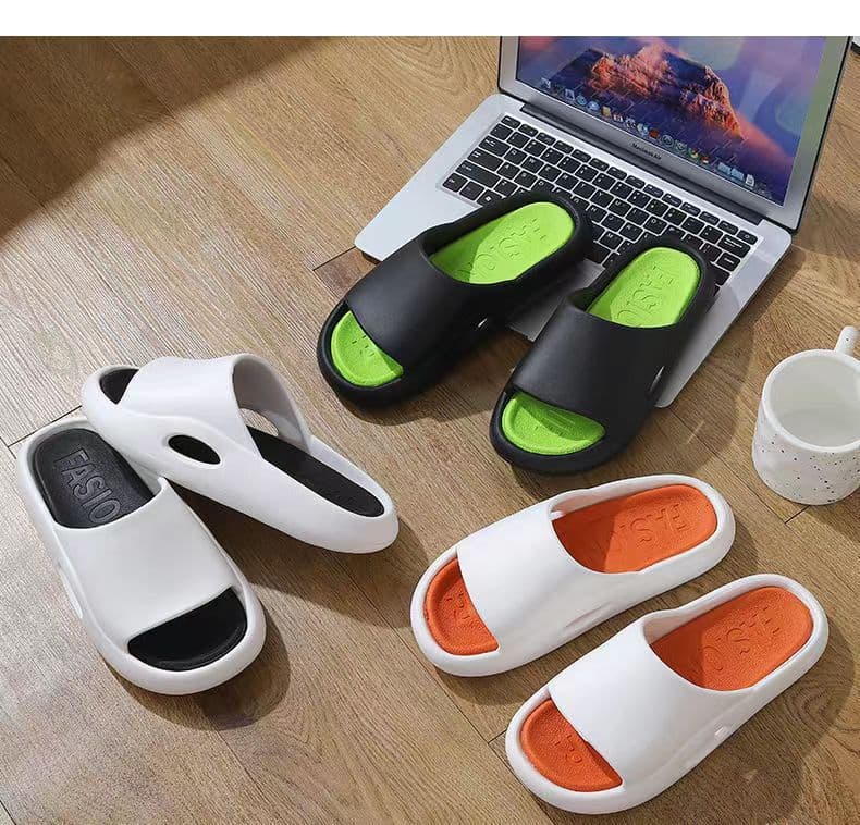 Stepping on Poop" Feel Slippers for Men Thick Sole Korean Style Trendy Summer Fashion Versatile Leisure Comfortable Non-slip Home New Style Men's Slippers