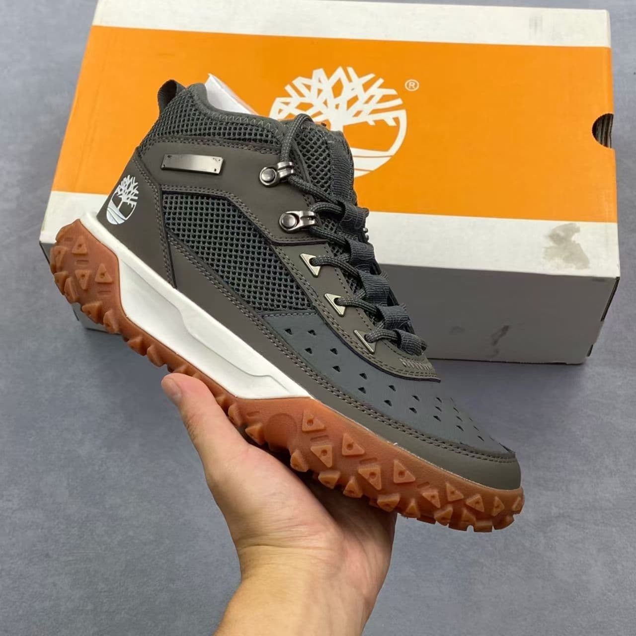Timberland Original Hiking Shoes Outdoor Trekking Shoes Water-Repellent Retro Thick Sole Heightening Casual Trail Shoes