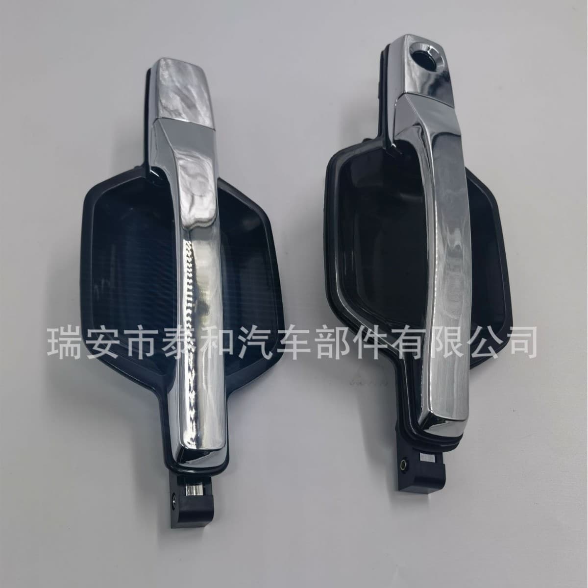 PAJERO MONTERO 5716A359 5716A360 MR970425 MR970411