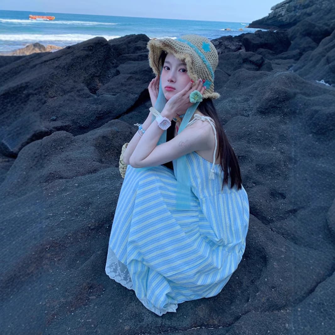 Women's Seaside Vacation Striped Suspenders Dress 2025 Summer New French Style Loose Midi Dress