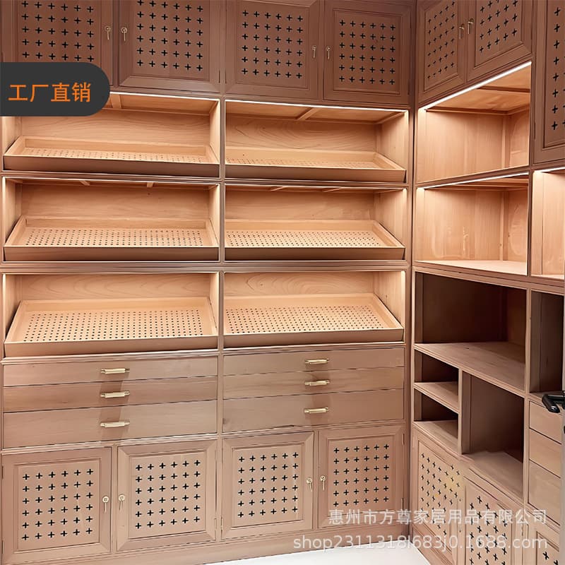 Customized cigar room/cigar display cabinet, made of Spanish and Peruvian cedar wood, specifically designed for cigar rooms.