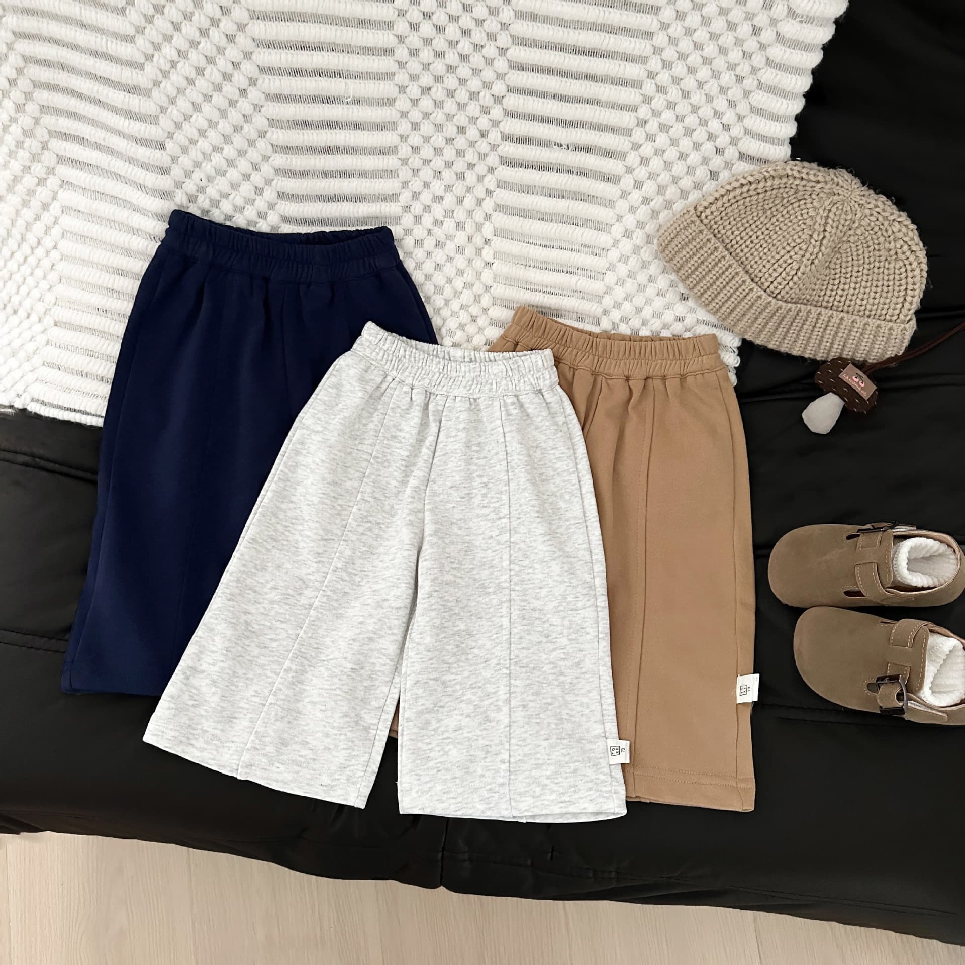 Baby Pants 2025 Spring/ Autumn New Arrival Infant Solid Color Versatile Straight-Leg Pants Boys Girls Casual Loose Wide-Leg Pants