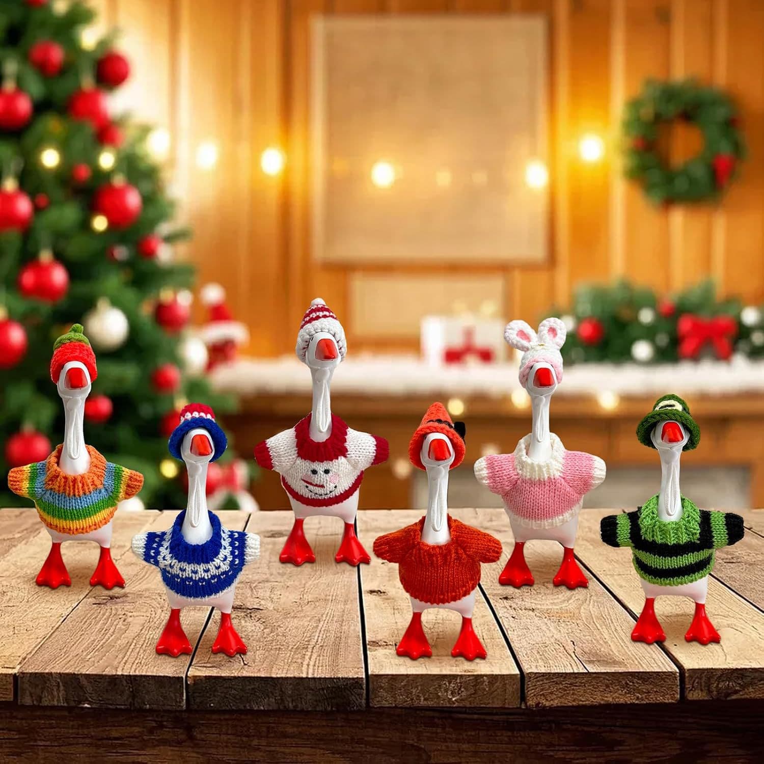 7-inch Cross-border Mini Cartoon Desktop Goose Clothes Handmade Crochet Hat Clothes Cute Dress-up