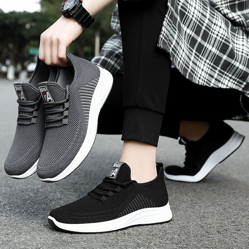 Men's Casual Shoes Breathable Mesh Soft Sole Knit Versatile Men's Sneakers Lightweight Cross-border Sports Shoes