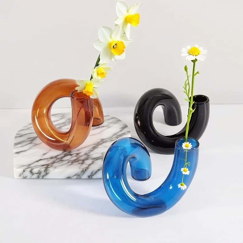 Multi-color special-shaped stained glass vase, transparent vase, can be watered, can be arranged with flowers, decorative geometric shape vase
