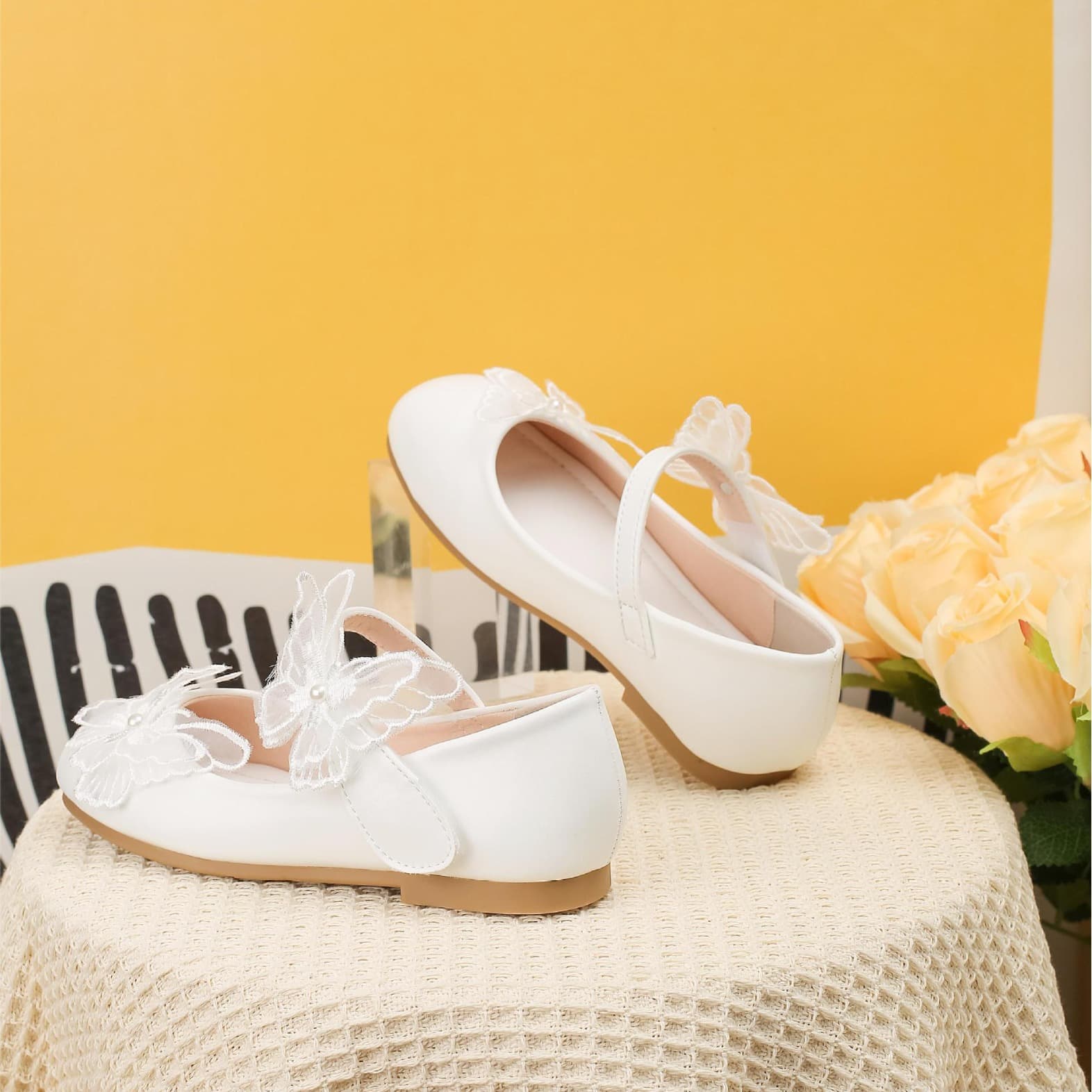 Princess Style Mary Jane Shoes for Girls Soft Bottom Low Cut Performance Lace Butterfly Knot Slip-On Breathable Anti-Slip Wear Resistant
