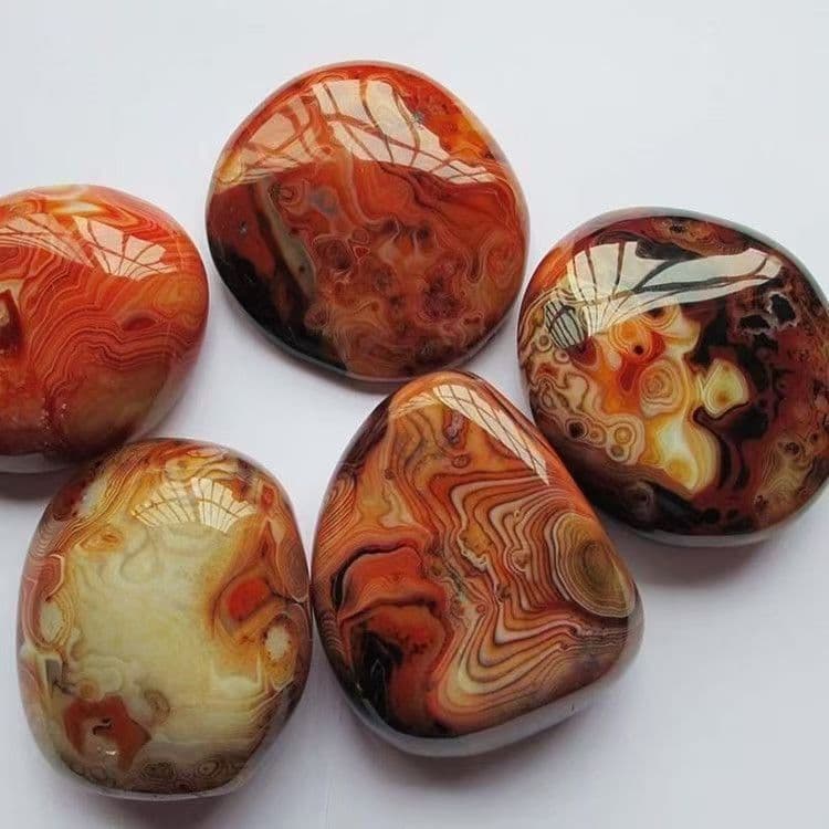 Natural banded agate raw stone hand-held pendant, chalcedony agate jade hand-held play piece, rare stone necklace wholesale