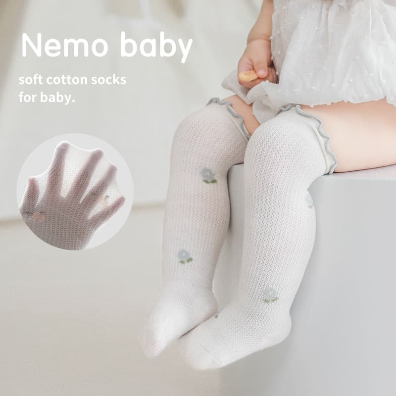 Baby anti-mosquito socks summer thin mesh high-top loose mouth boneless newborn baby socks girls lace stockings