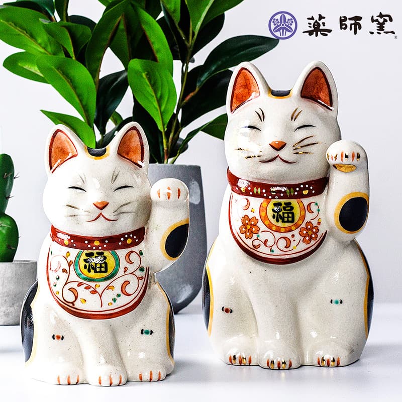 Japanese Yakushi Kiln Sensoji Temple Manfu Tangcao Lucky Cat Opens and Moves to Town House Cat Attendant Same-style Animal Ornaments