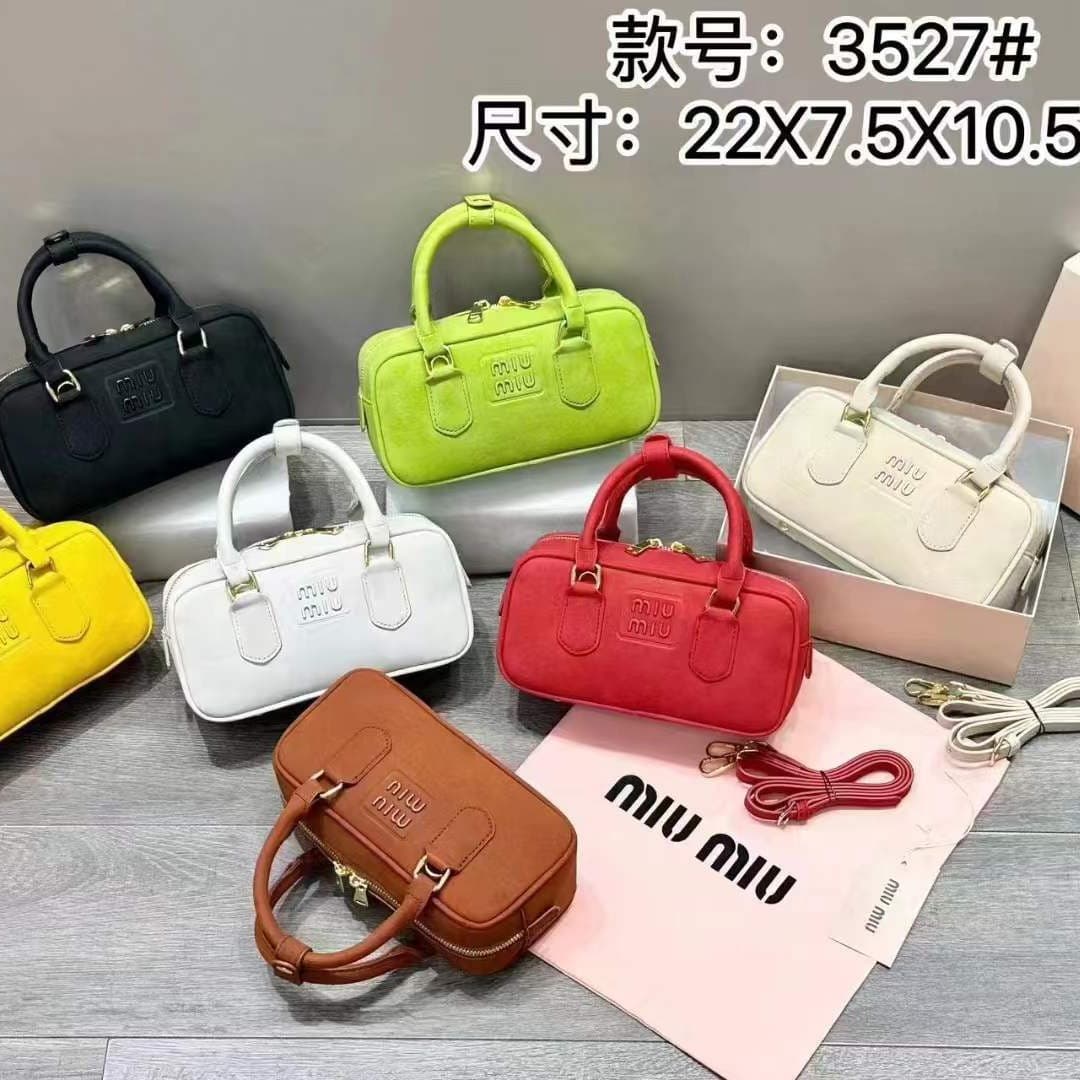 Miu Miu Style Small Square Bag Bowling Boston Pillow Bag Versatile Fashion Handheld Shoulder Crossbody Women's Bag