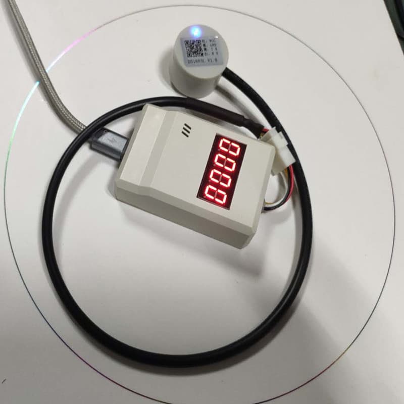 Source manufacturer of real-time liquid level detection display for automotive fuel tanks using ultrasonic liquid sensors