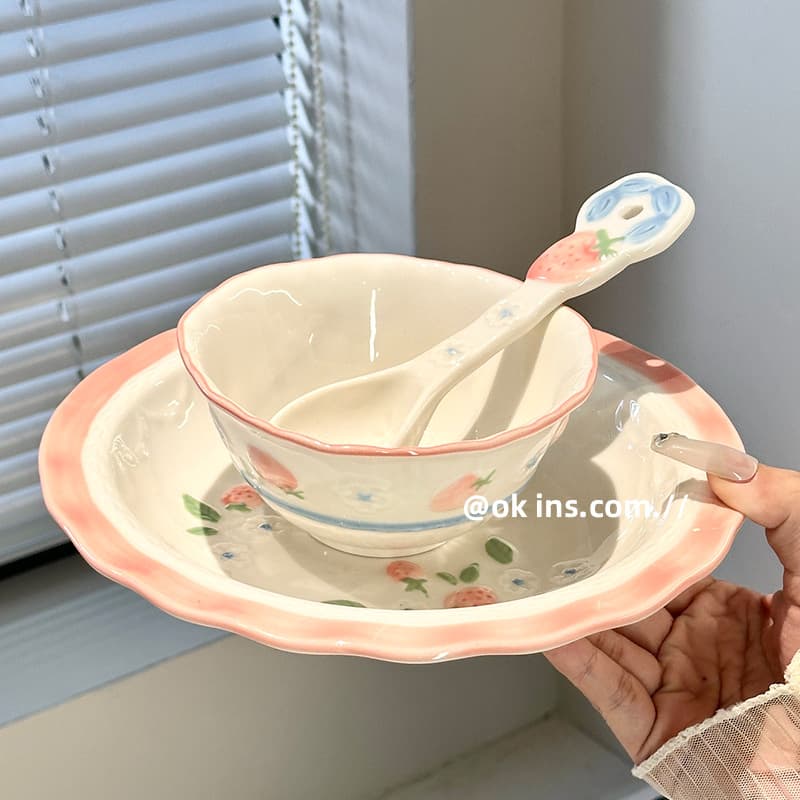 Cute Strawberry Ceramic Bowl and Dish Underglaze Color Household Rice Bowl Dessert Bowl Dish Plate Pink Girl's Heart Bowl Rice Bowl