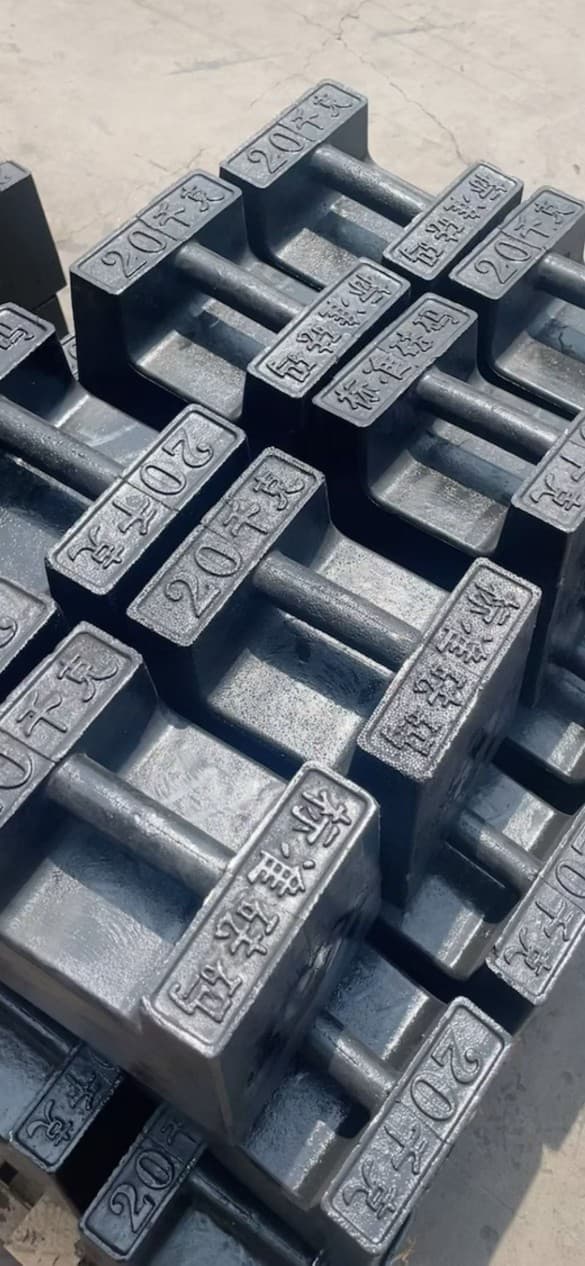 Manufacturer offers in-stock production of cast iron weights, mechanical counterweights, standard portable weights, and counterweights.