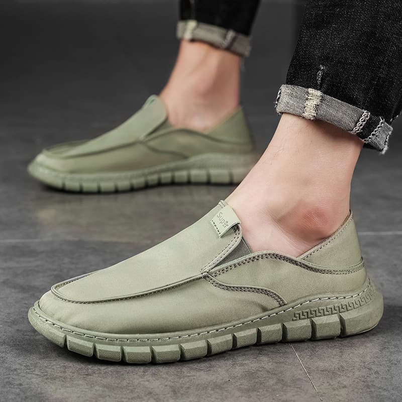 Casual Canvas Slip-On Shoes Men's Lightweight Breathable Flat Bottom Bean Lazy Shoes Spring Summer Autumn Seasonal Wear