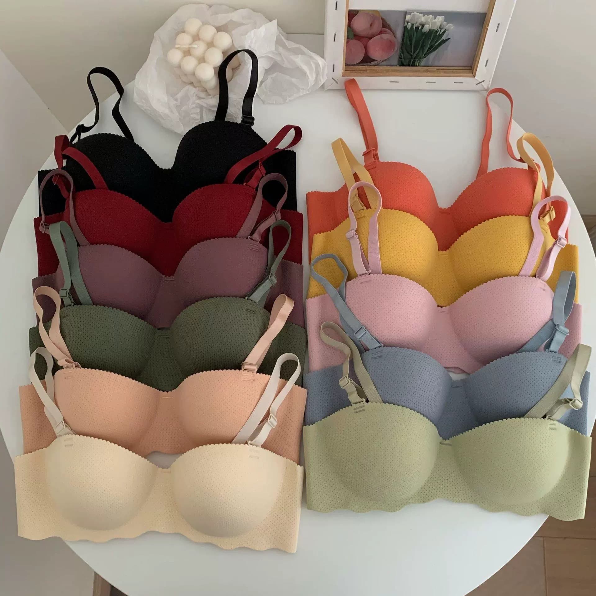 Simple One-Piece Japanese Style Teen Bra, Candy Colors for Small Bust Push-Up Added Thickness Wireless Seamless High School Student Bra