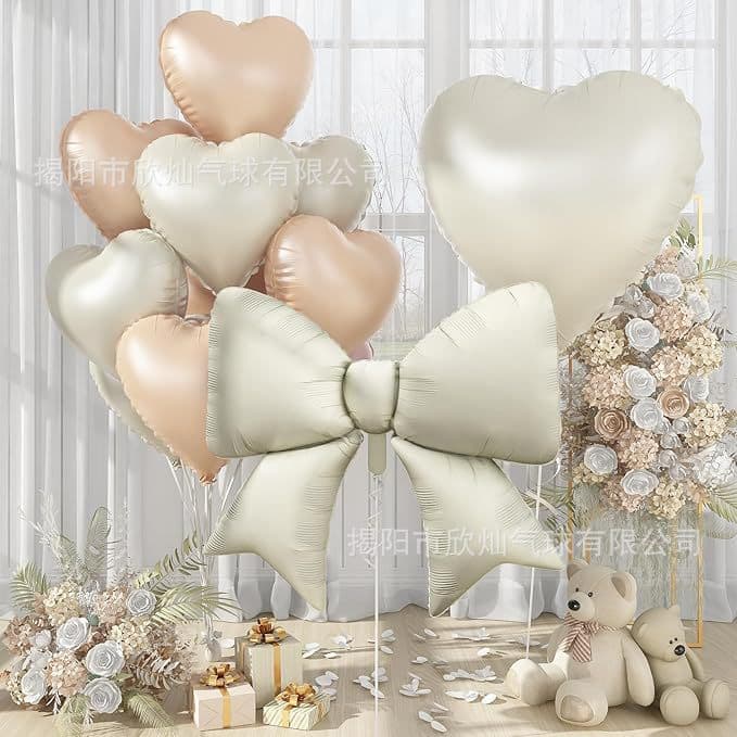 10-Piece Valentine's Day Black and Pink Balloon Set 30inch Red Bow Balloon Baby Pink Heart Balloon Decoration