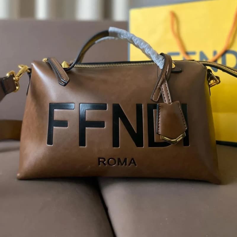 In Stock Luxury Vintage Boston Bag for Women Commuter Bag Fashionable Textured Versatile Shoulder Crossbody Handbag