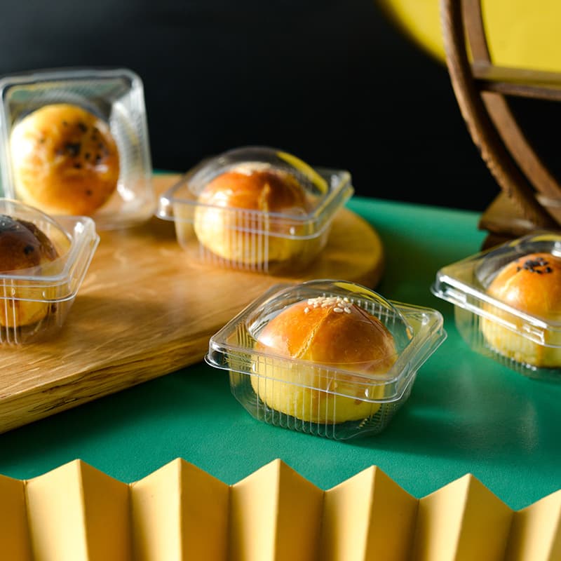 Egg yolk cake packaging box, transparent blister box, thickened cover, single-pack Snow Mei Niang egg yolk cake packaging box