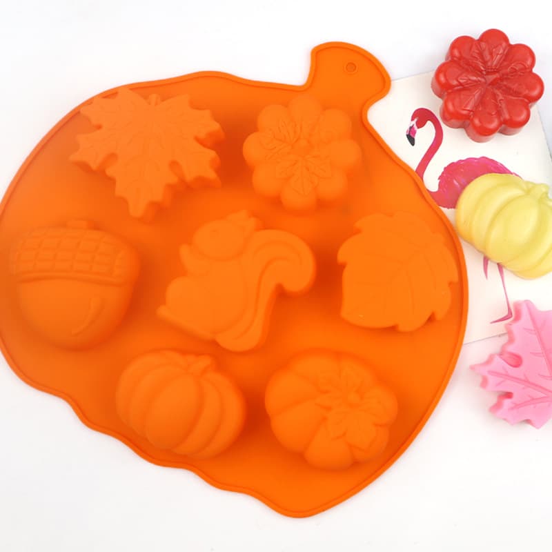 Judian 7-Link Pumpkin Leaves Cartoon Silicone Handmade Pudding Jelly Mold Chocolate Cake Mold Handmade Soap Mold