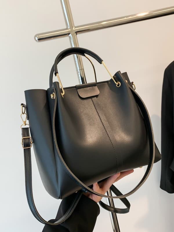 Retro Niche Design Handbag Large Capacity Women's 2025 New Trendy Versatile Commuter Crossbody Tote Bucket Bag